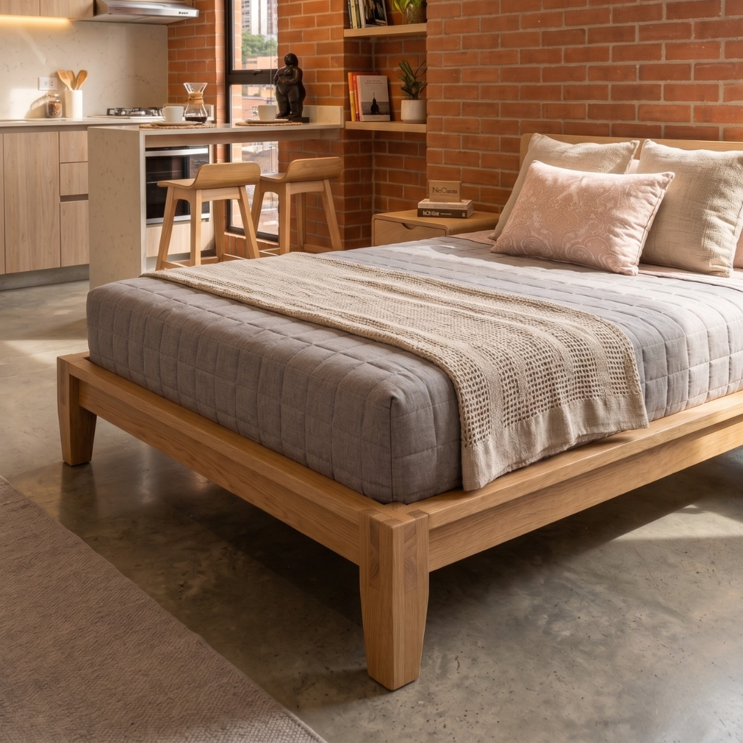 Cama Provenza (Set con Mesitas de Noche) — Signature